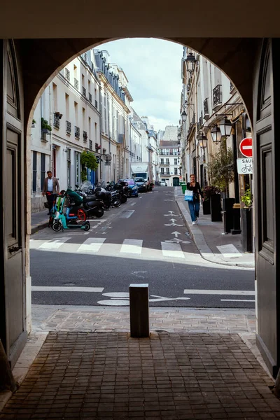 Παρίσι Γαλλία Μάιος 2022 Όμορφη Οδός Στο Παρίσι — Φωτογραφία Αρχείου