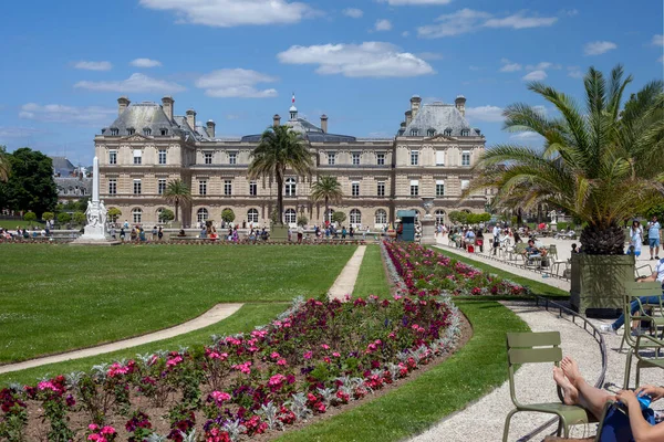 프랑스 2022 프랑스 파리의 룩셈부르크 룩셈부르크 궁전은 메디치 왕비의 저택을 — 스톡 사진
