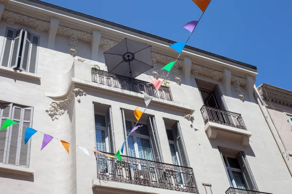 Hyres France August 2022 Multicolored Flags Decorate City Mediterranean Style — Stockfoto