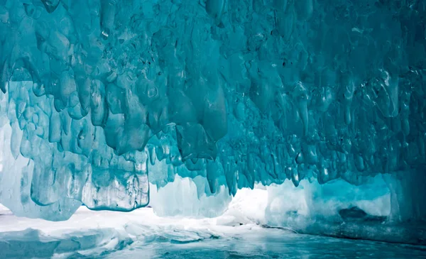 バイカルの透明氷 — ストック写真