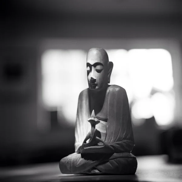 Lotus-Buddha-Schnitzerei — Stockfoto