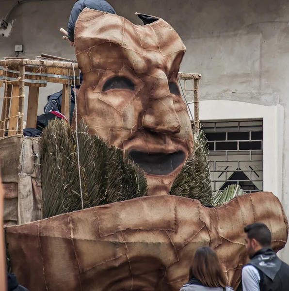 savaş arabası karnaval maske yüz