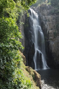 haew narok şelale ile ön plan, Tayland