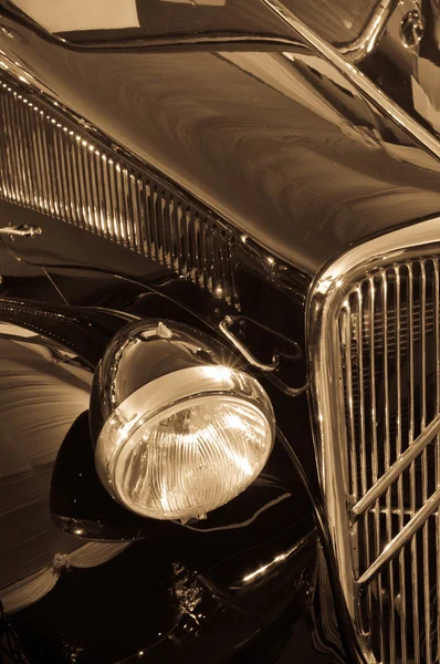 Antika araba — Stok fotoğraf