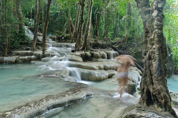 Erawan waterval — Stockfoto