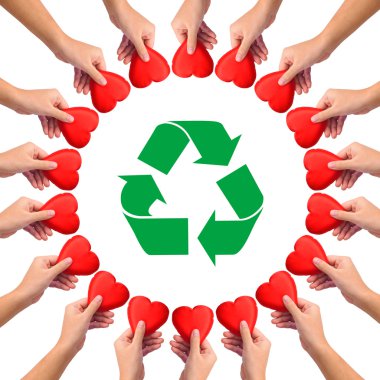 geri dönüşüm için kalp vererek kavramsal görüntü.