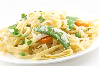 fettuccine alfredo verdure