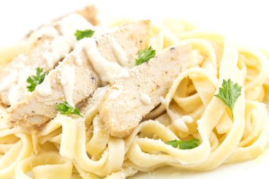 tavuk fettuccini alfredo