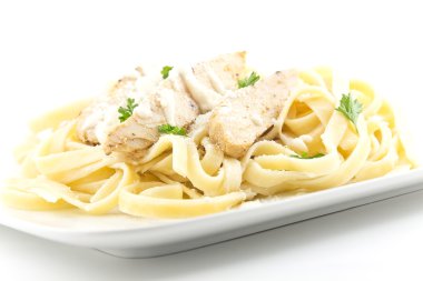 tavuk fettuccini alfredo