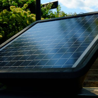 Küçük mavi güneş panelini çökert yenilenebilir enerji kaynağı