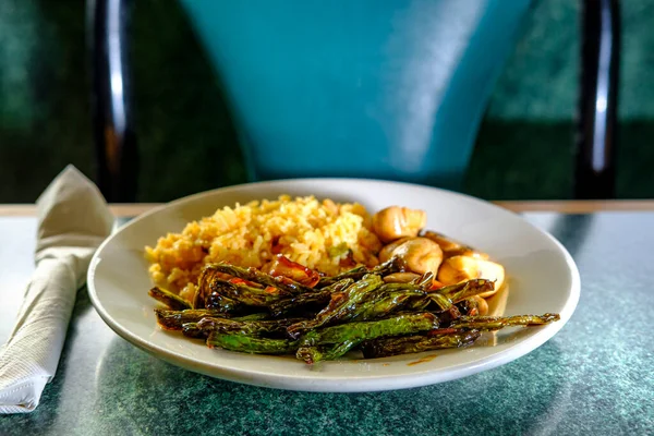 Chinese Buffet All You Can Eat String Beans Sauteed Mushrooms — Stock Photo, Image