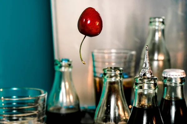 Cherry Floats Air Balloon Surrounded Cola Bottles Paris France — Stockfoto
