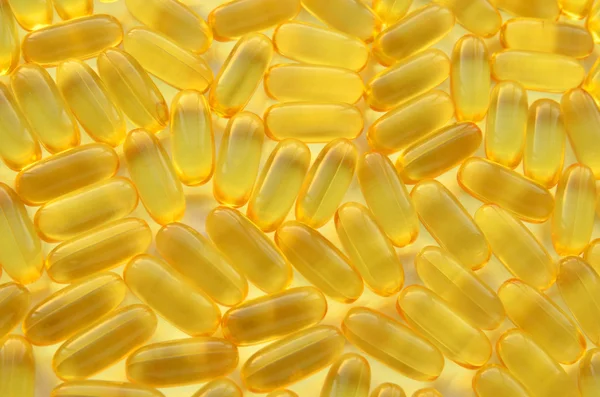 Omega-3 balık yağı kapsülleri şişko