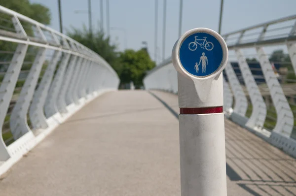 döngüsü nad yaya lane İngiltere'de