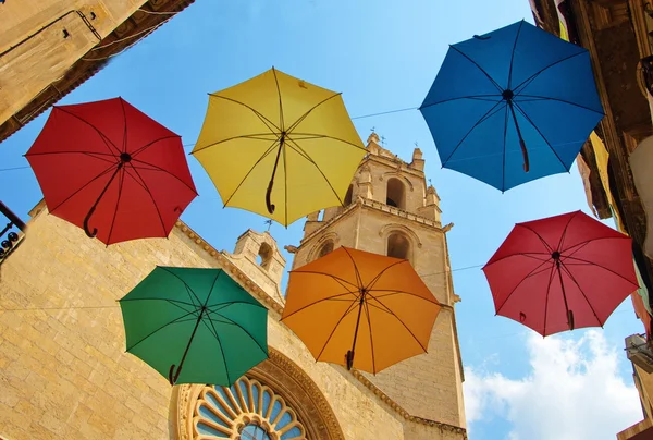 Paraplu's over de stad — Stockfoto