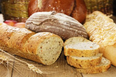 Farklı ekmek türleri.