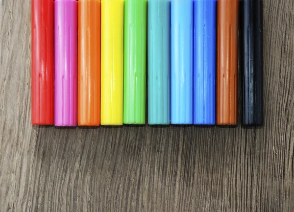 Lot of the rainbow pencils and felt-tip pens — Stock Photo, Image