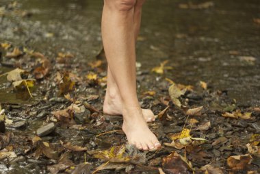 nehir üzerinde gidiş feet