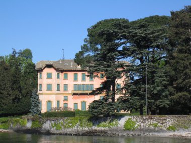 pembe lakeside villa