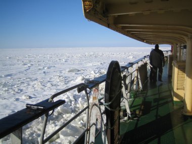 Buzkıran güverteden göster