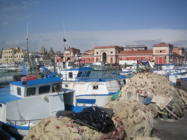 Porto di pesca in catania Foto Stock Royalty Free