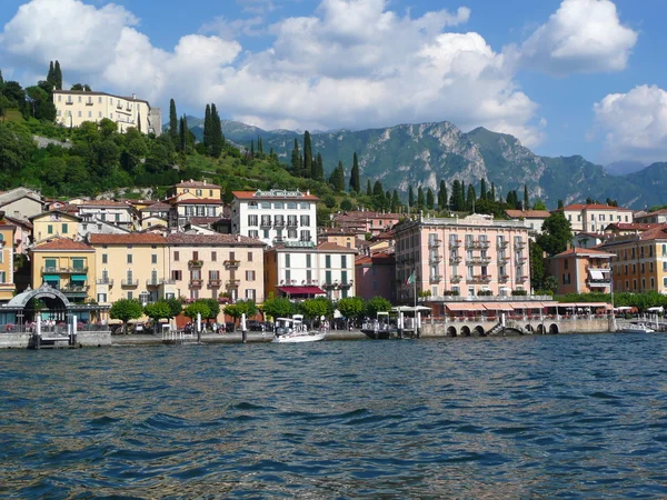 Vista de bellagio no lago como, itália Imagens Royalty-Free
