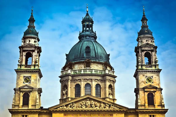 匈牙利圣史蒂芬大教堂 — 图库照片
