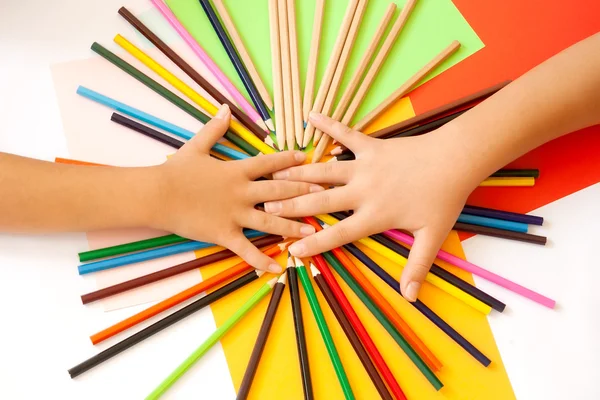 Hands and pencils — Stock Photo, Image