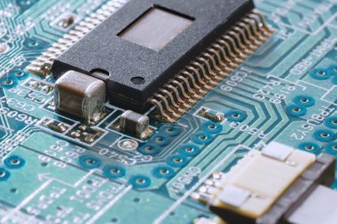 bilgisayar elektronik