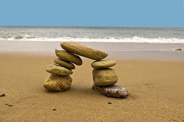 Stones on beach — Stock Photo, Image