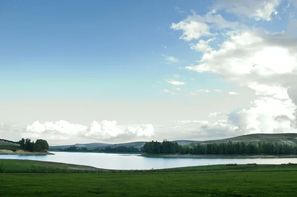 Landschap lake — Stockfoto