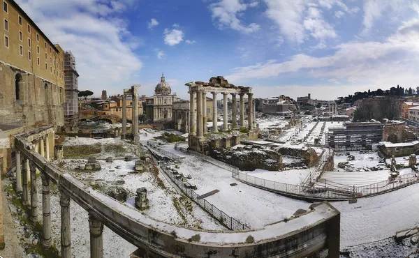 Schnee auf foro romano Stockbild