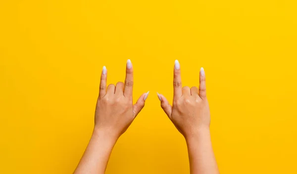 Hand Expressing Love Indication Love Valentine Day Photo Yellow Background — Stock Photo, Image