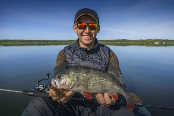 Successful Perch Fishing Happy Fisherman Hold Big Perch Fish — 图库照片