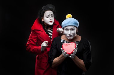 Pandomimcilerin aşık