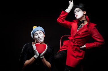 Pandomimcilerin aşık