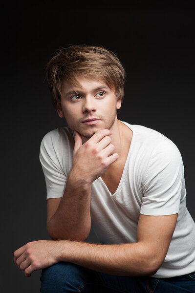 Портрет молодого человека