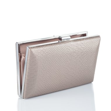 bézs színű női tengelykapcsoló