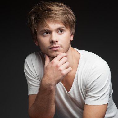 Genç bir adamın portresi