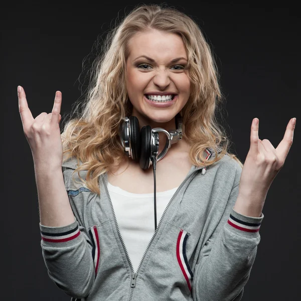 Casual music girl — Stock Photo, Image