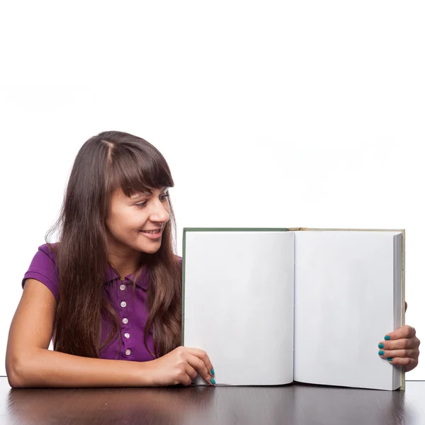 Kız holding açık kitap — Stok fotoğraf
