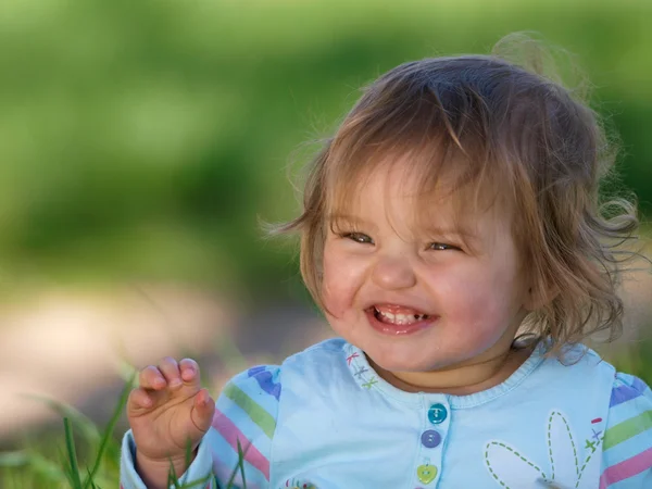 Glückliches Kind — Stockfoto