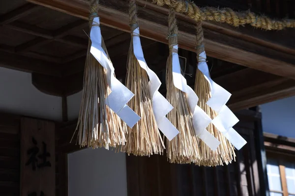 Cultura Tradición Los Santuarios Japoneses Shimenawa Shimenawa Una Cuerda Sagrada —  Fotos de Stock