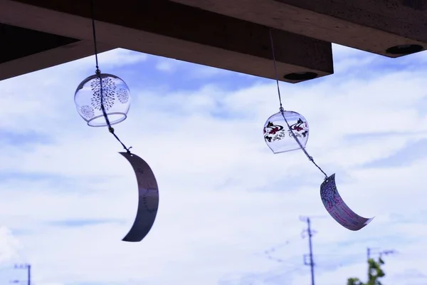 Ветряные Колокола Японии Называются Фурин Представляют Собой Небольшие Колокола Которые — стоковое фото