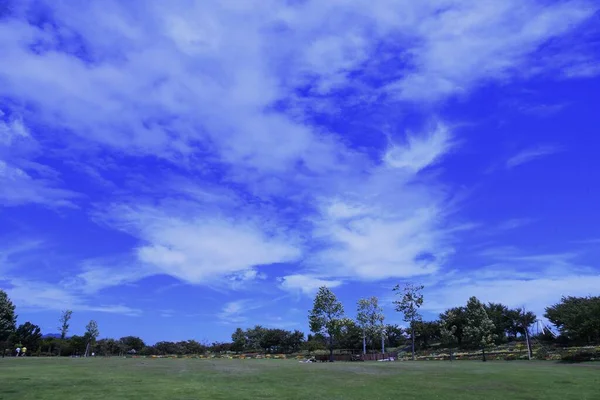 Cielo Azul Nubes Blancas Otoño Japonés Material Fondo Estacional —  Fotos de Stock