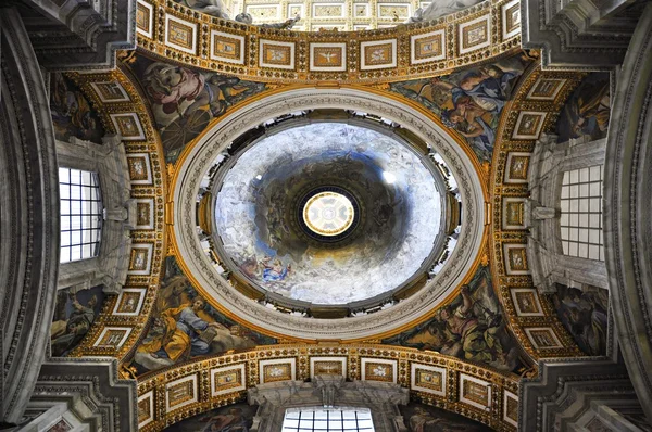 Aziz Petrus Bazilikası'nın, Roma, İtalya. — Stok fotoğraf