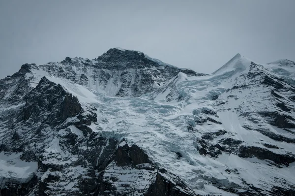 Швейцария - фантастические Альпы — стоковое фото