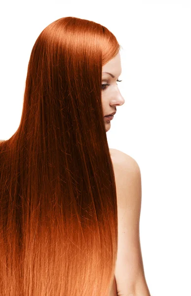 Mulher com cabelo longo e vermelho — Fotografia de Stock