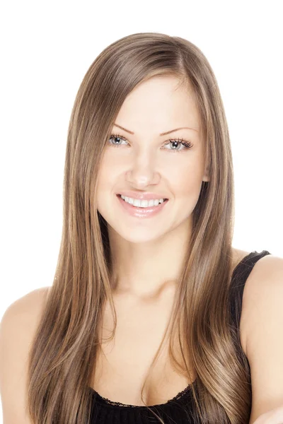 Närbild porträtt av en vacker ung kvinna med eleganta långa glänsande hår, isolerad på vit bakgrund — Stockfoto