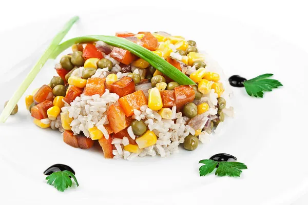 Рис с бобами и овощами — стоковое фото